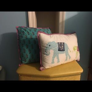 Throw Pillows